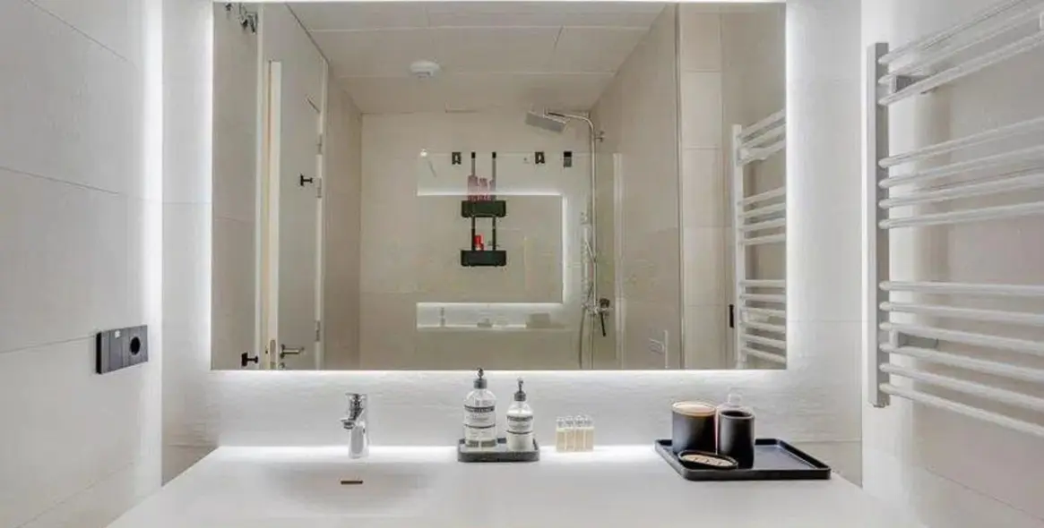 Sale of middle floor apartment in Estepona 13