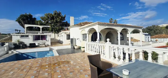 Venta de villa independiente en Mijas Costa 1