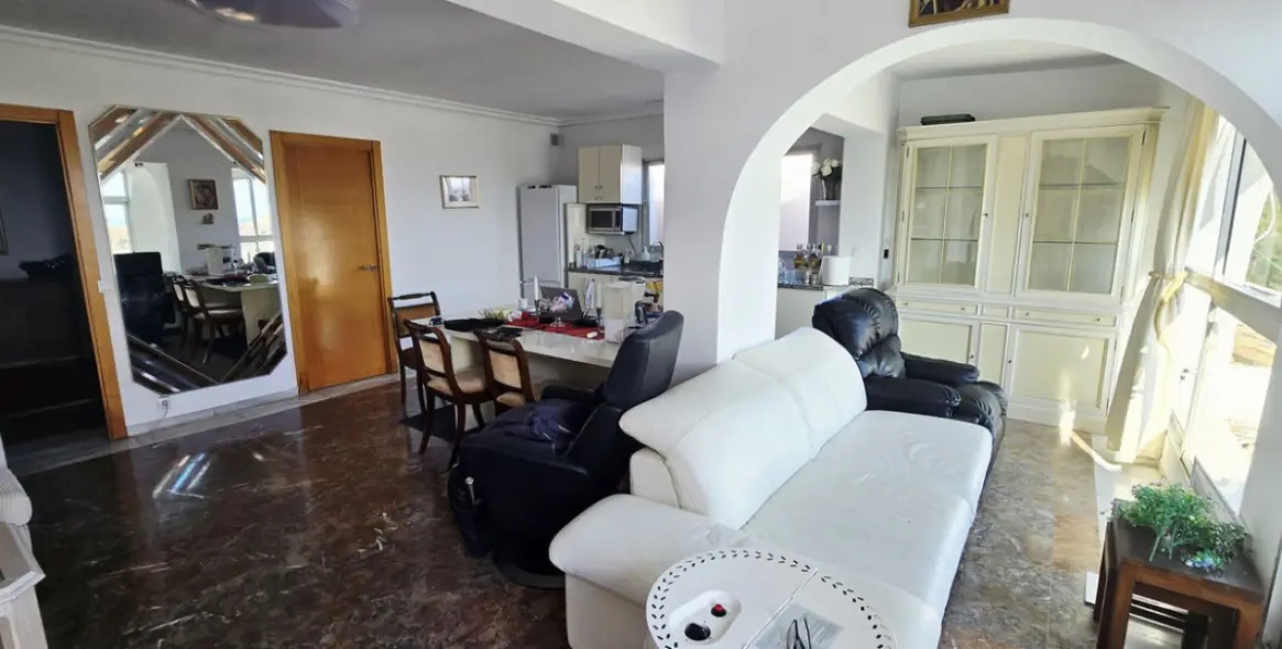 Продажа  отдельно стоящей виллы в Mijas Costa 19