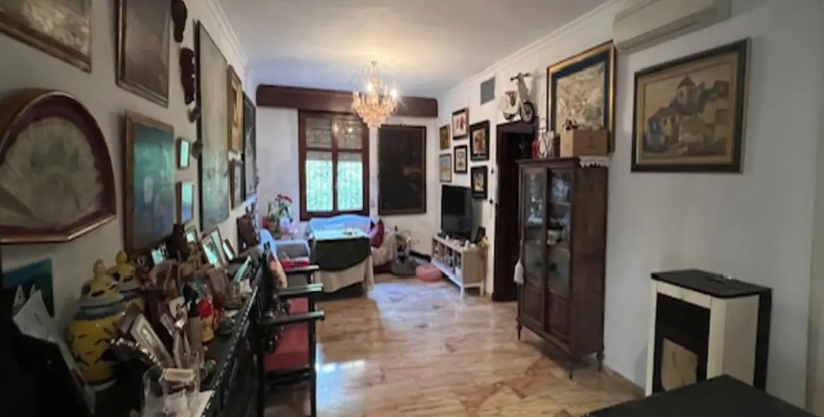 Продажа  отдельно стоящей виллы в La Victoria 1