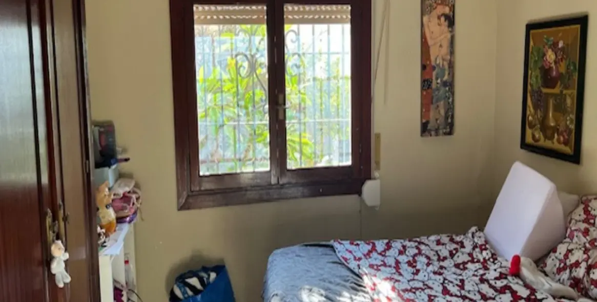 Продажа  отдельно стоящей виллы в La Victoria 10