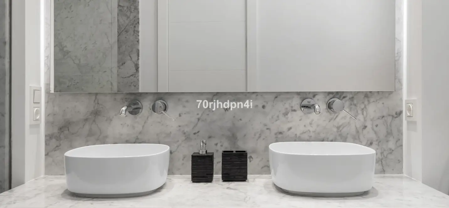 Продажа  отдельно стоящей виллы в Cabopino 3