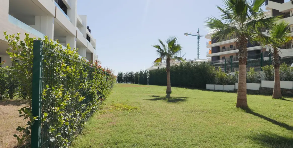 Долгосрочная аренда апартаментов на первом этаже в Fuengirola 13