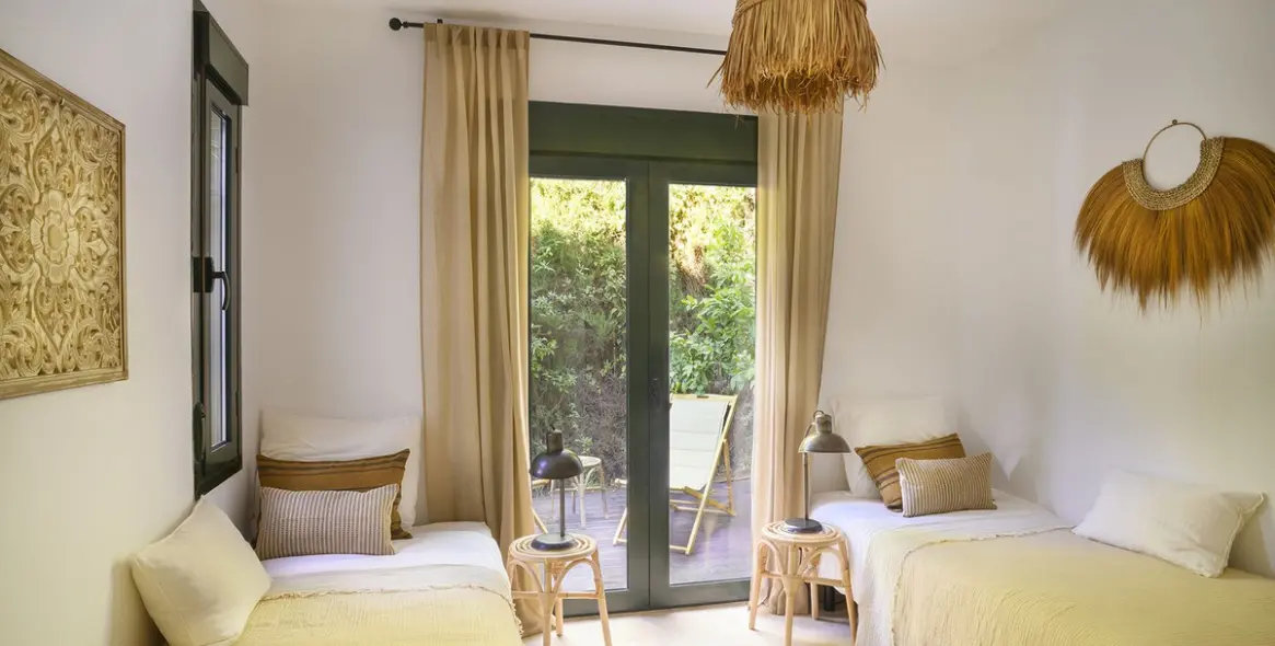 Краткосрочная аренда  отдельно стоящей виллы в Estepona 19