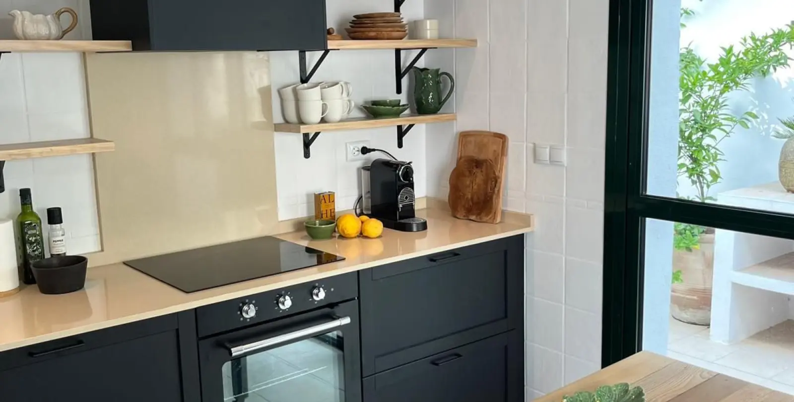 Short-term rent of detached villa in Estepona 14