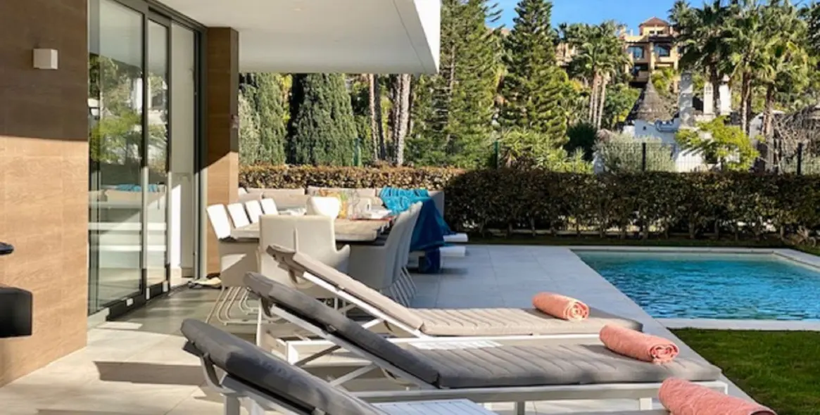 Долгосрочная аренда  отдельно стоящей виллы в Estepona 4