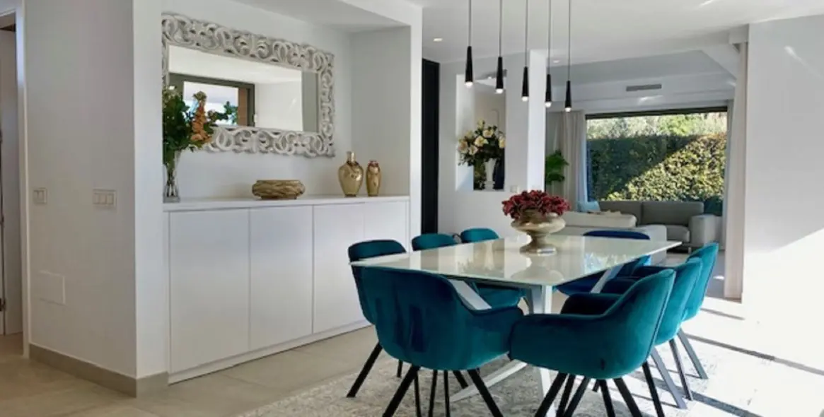 Долгосрочная аренда  отдельно стоящей виллы в Estepona 15