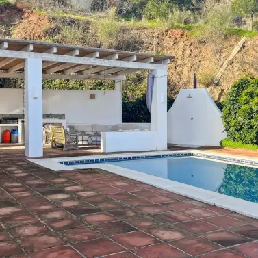 Sale of detached villa in Colmenar