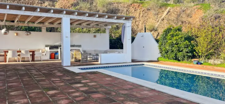 Sale of detached villa in Colmenar 4