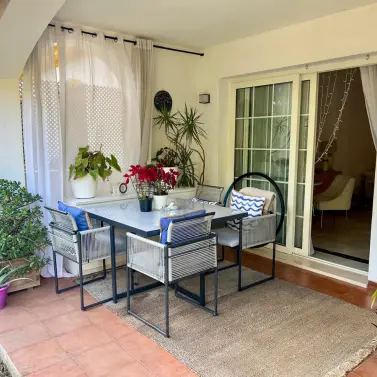 Продажа апартаментов на первом этаже в The Golden Mile