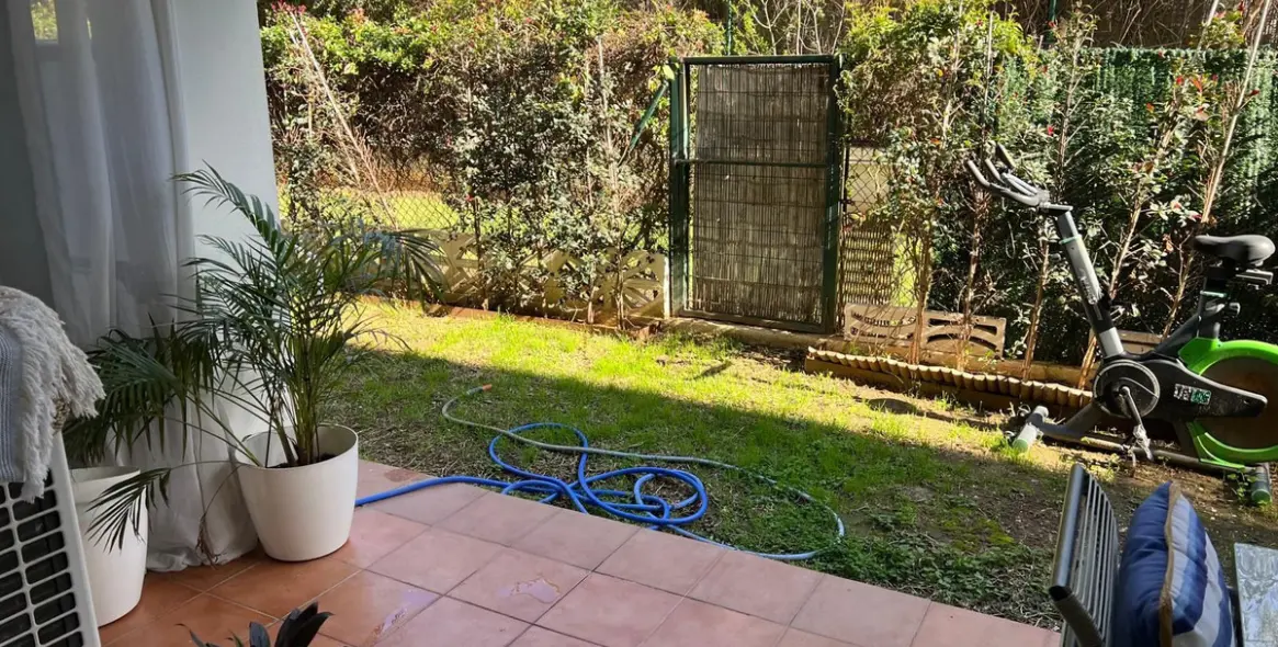 Продажа апартаментов на первом этаже в The Golden Mile 3