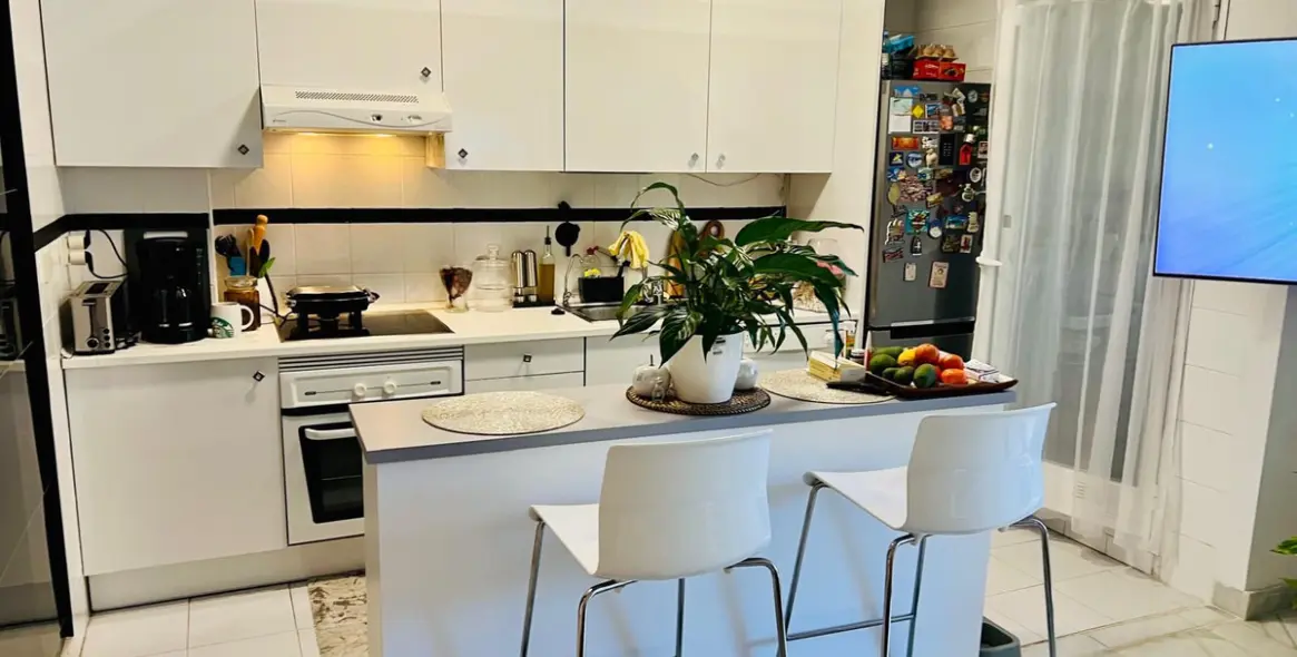 Продажа апартаментов на первом этаже в The Golden Mile 5