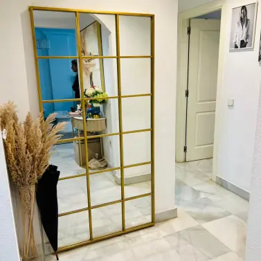 Продажа апартаментов на первом этаже в The Golden Mile