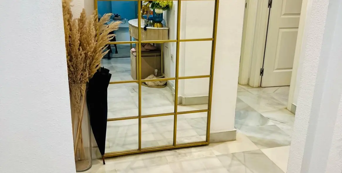 Продажа апартаментов на первом этаже в The Golden Mile 11