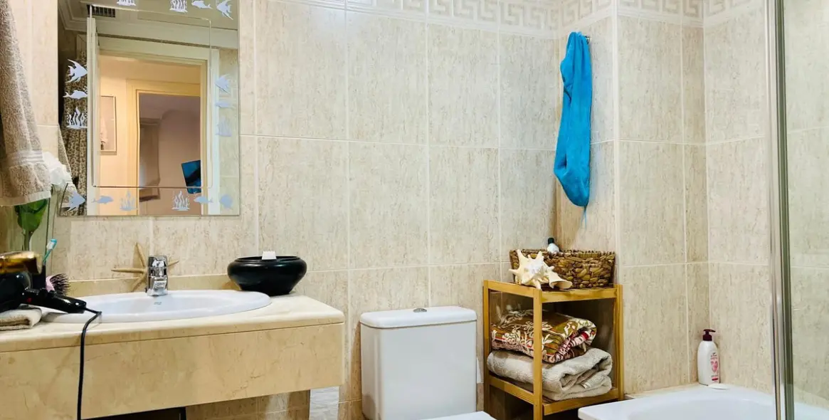 Продажа апартаментов на первом этаже в The Golden Mile 12