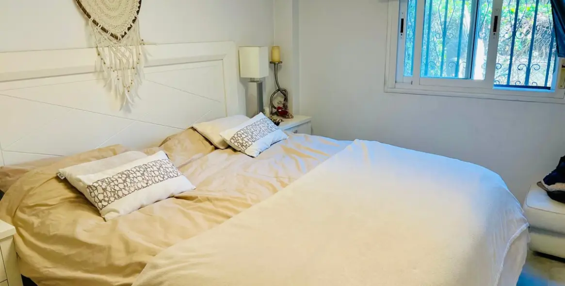 Продажа апартаментов на первом этаже в The Golden Mile 16