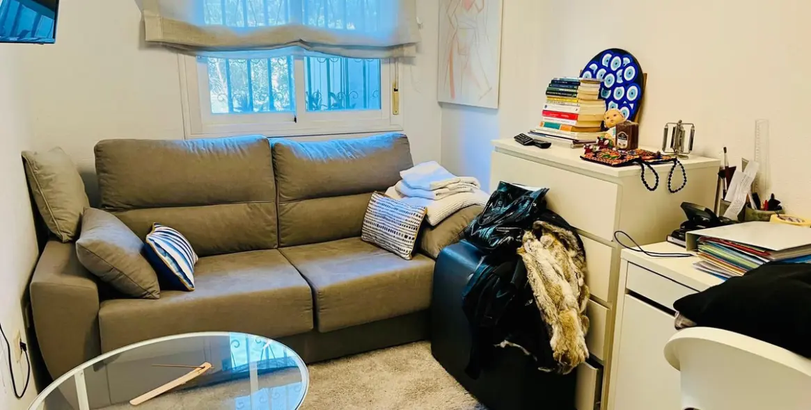 Продажа апартаментов на первом этаже в The Golden Mile 17