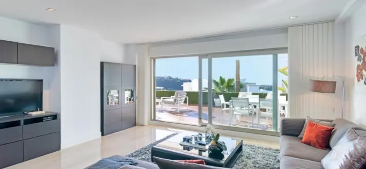 Sale of ground floor apartment in La Heredia 4