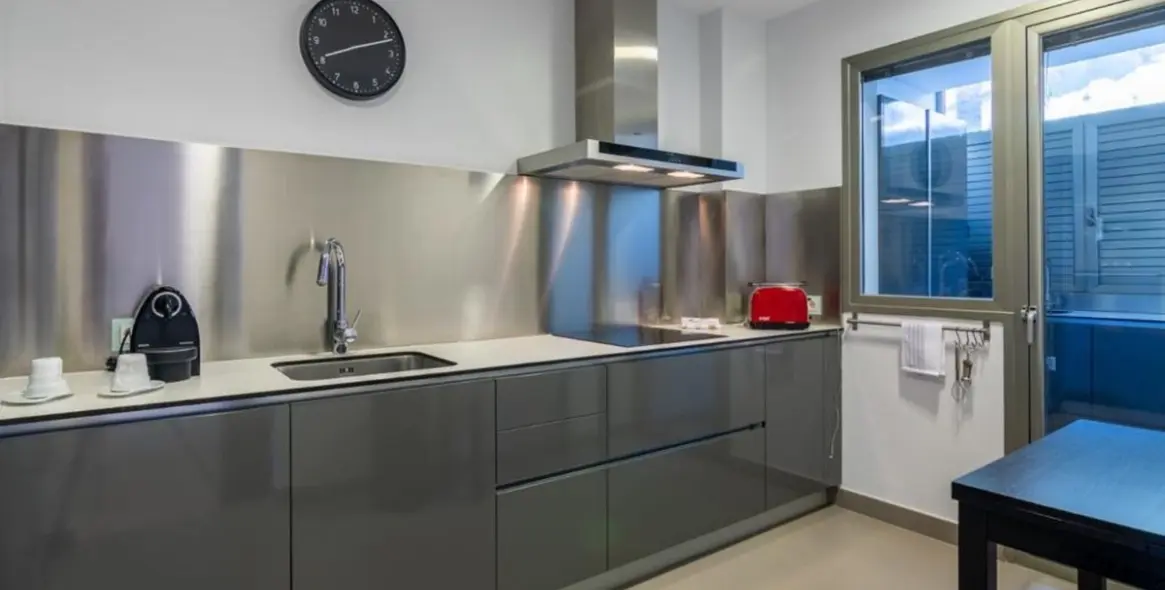 Sale of ground floor apartment in La Heredia 10