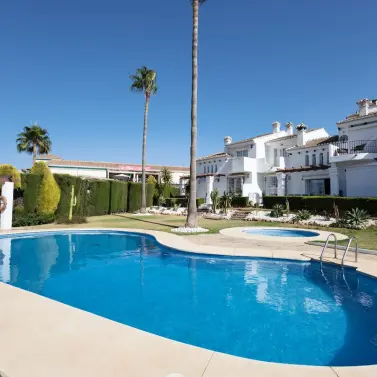 Sale of townhouse in Riviera del Sol