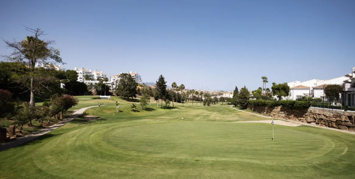 Продажа таунхауса в Riviera del Sol 4