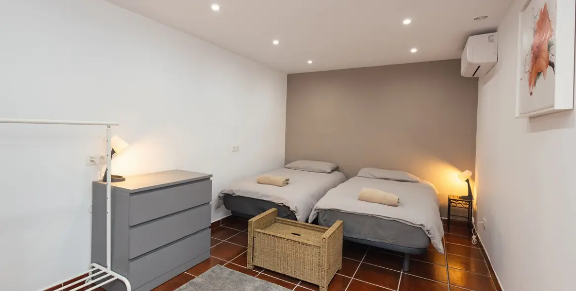 Sale of townhouse in Riviera del Sol 26