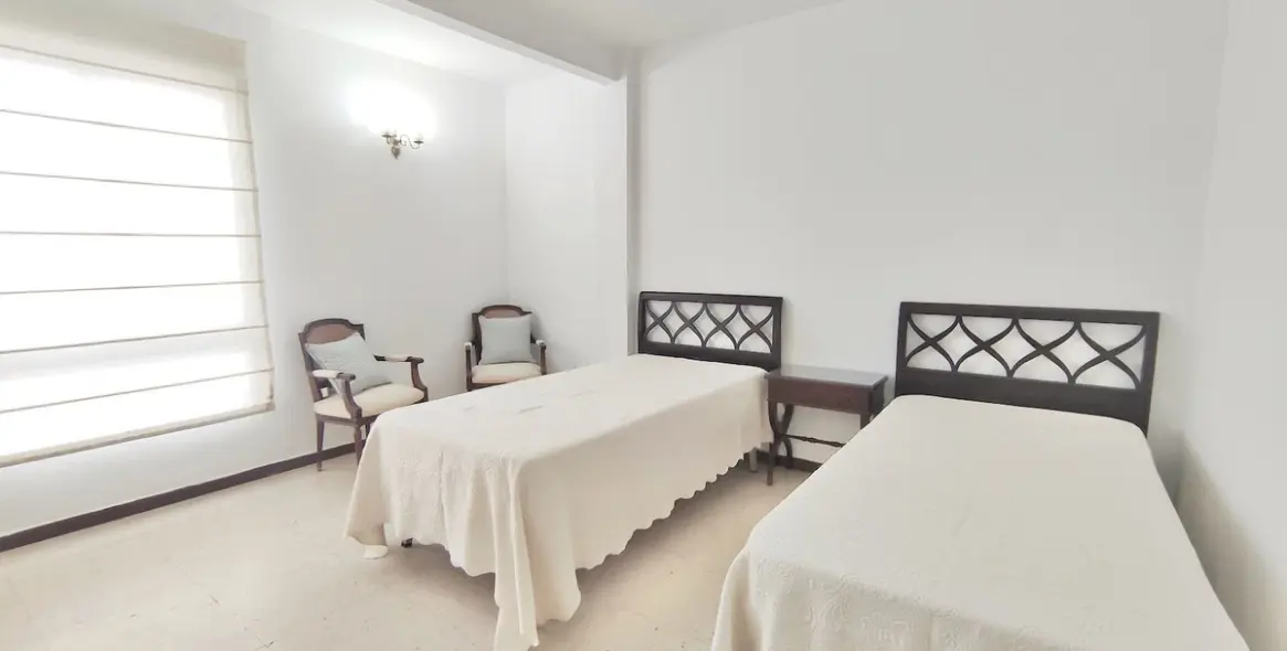 Sale of middle floor apartment in Marbella 4