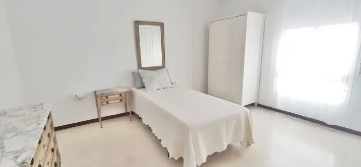 Sale of middle floor apartment in Marbella 4