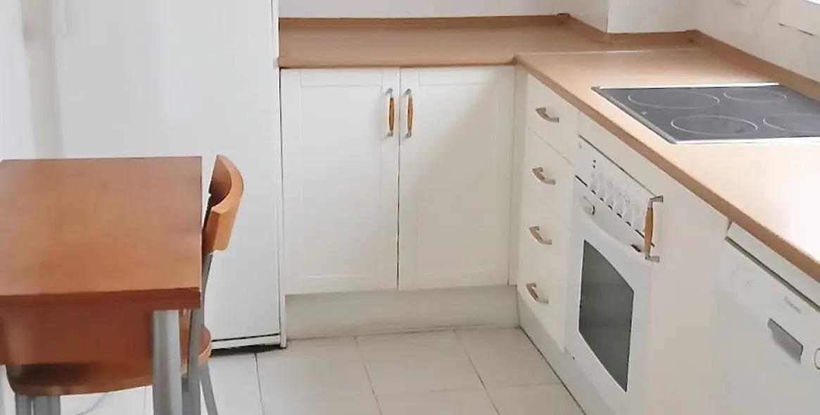 Sale of middle floor apartment in Marbella 18