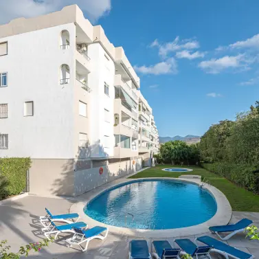 Sale of ground floor apartment in Nueva Andalucía