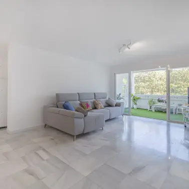 Sale of ground floor apartment in Nueva Andalucía