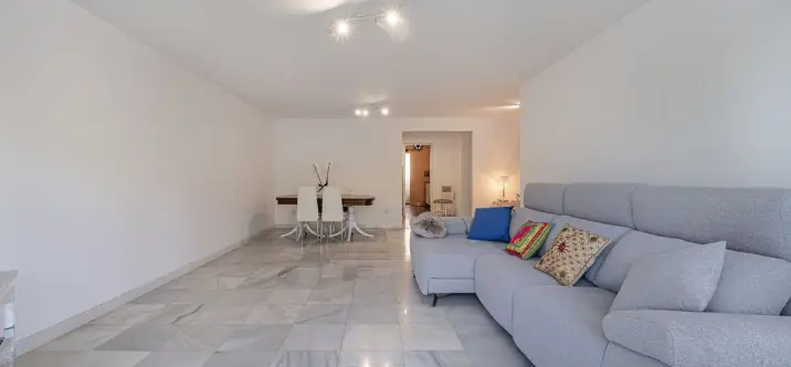 Sale of ground floor apartment in Nueva Andalucía 3