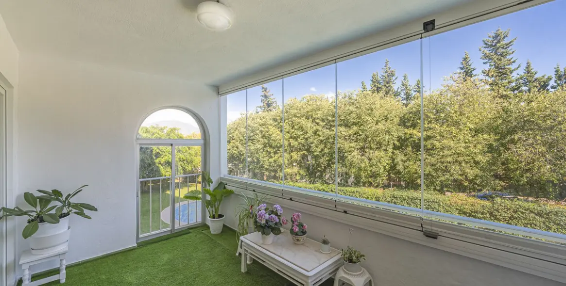 Sale of ground floor apartment in Nueva Andalucía 7