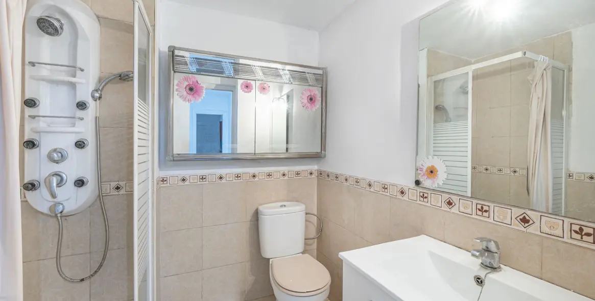 Sale of ground floor apartment in Nueva Andalucía 22