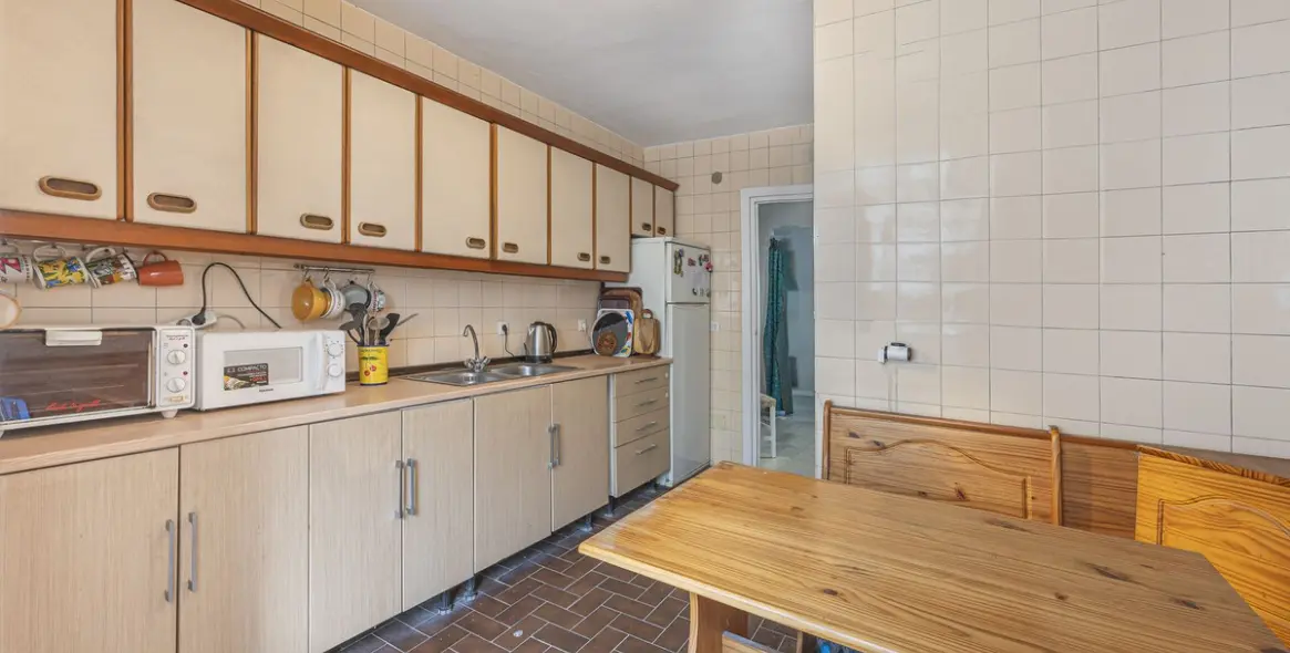 Sale of ground floor apartment in Nueva Andalucía 25