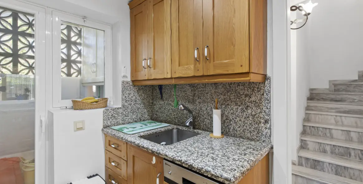 Продажа таунхауса в Estepona 10