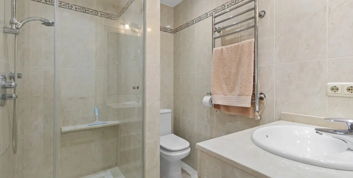 Продажа таунхауса в Estepona 14