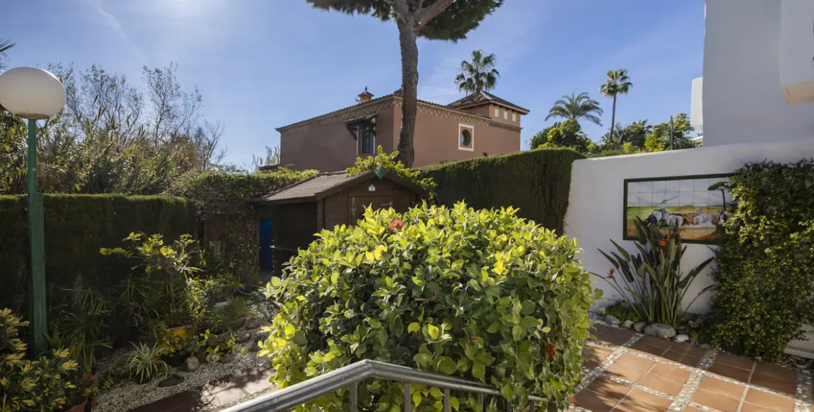 Продажа таунхауса в Estepona 30