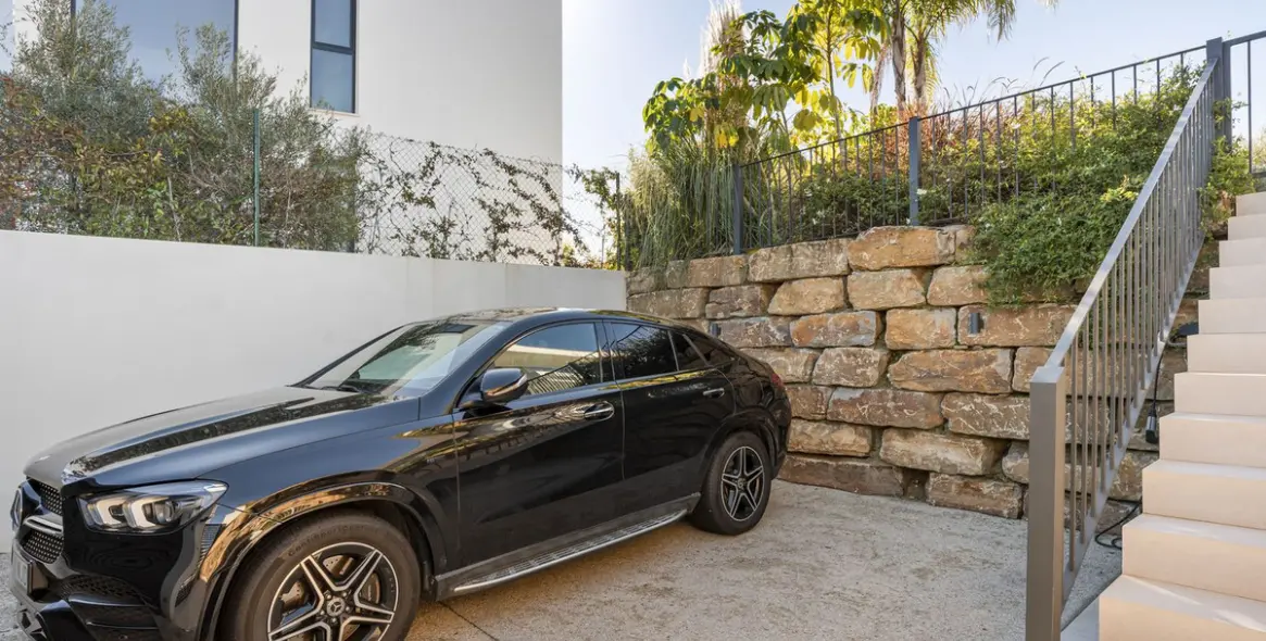 Sale of detached villa in Manilva 20