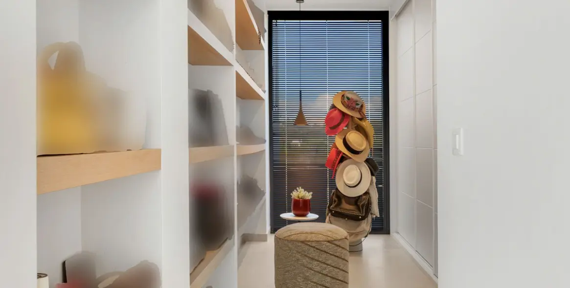 Sale of detached villa in Manilva 25