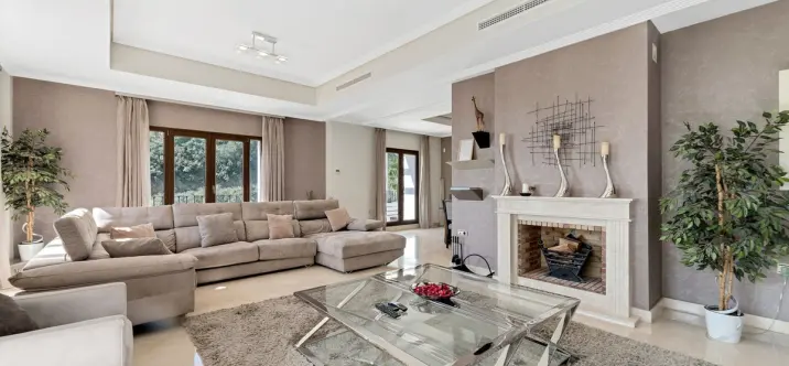 Alquiler a largo plazo de villa independiente en Benahavís 3