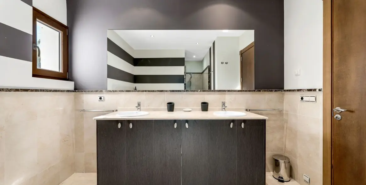 Долгосрочная аренда  отдельно стоящей виллы в Benahavís 18