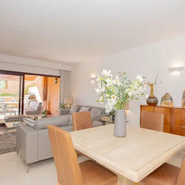 Sale of ground floor apartment in Bel Air