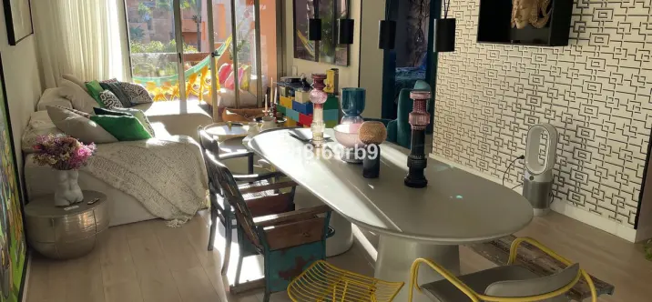 Продажа апартаментов на среднем этаже в Bel Air 2