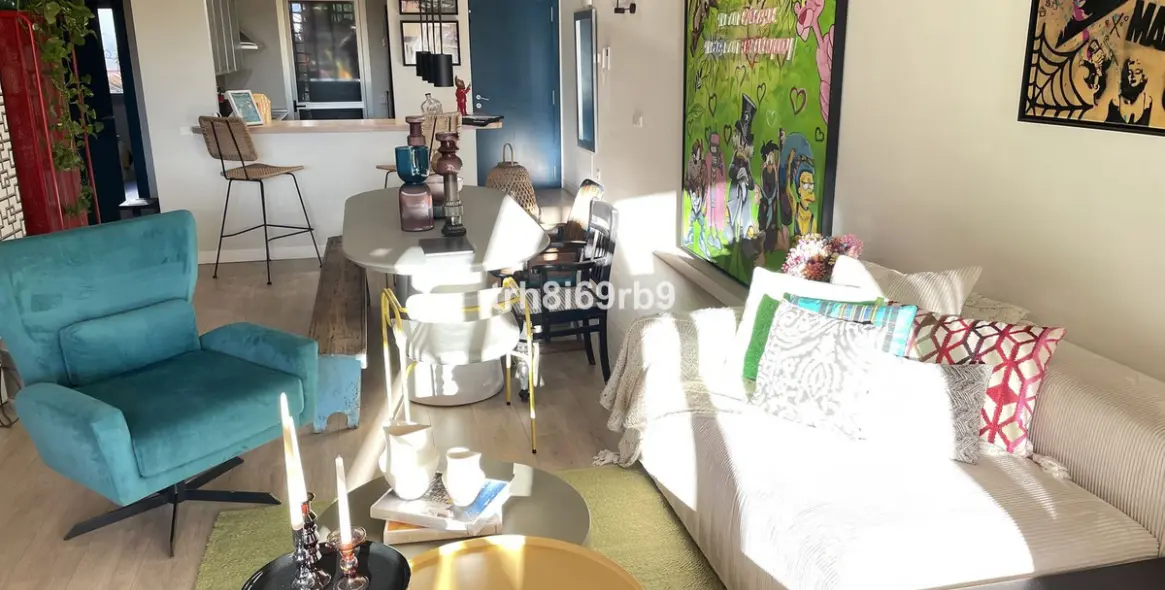 Sale of middle floor apartment in Bel Air 8