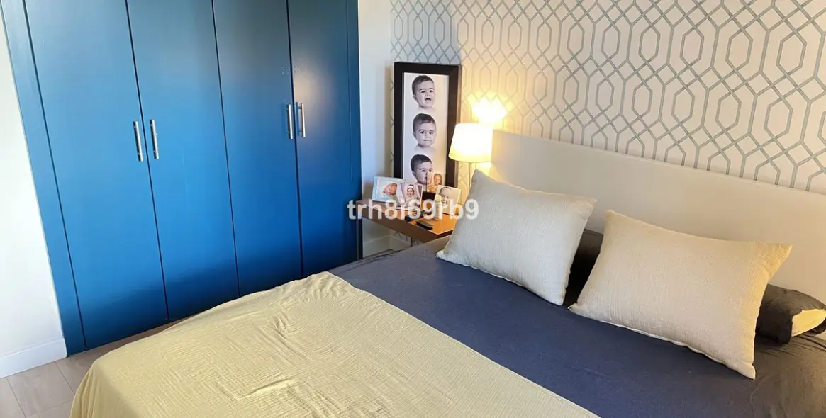 Sale of middle floor apartment in Bel Air 9