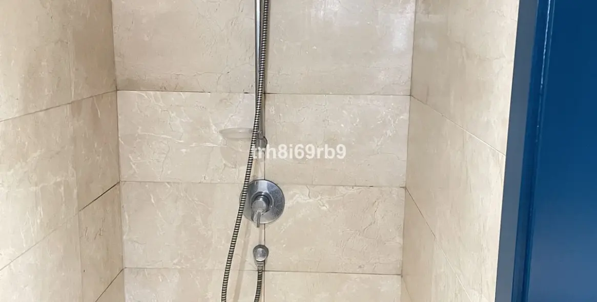 Sale of middle floor apartment in Bel Air 14