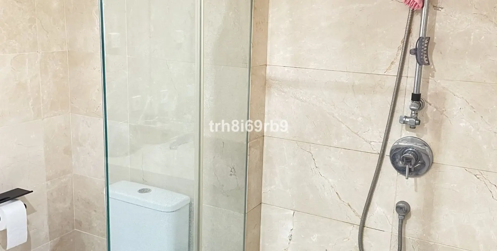 Продажа апартаментов на среднем этаже в Bel Air 15