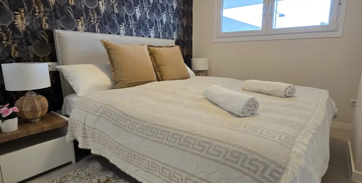 Sale of ground floor apartment in Estepona 9