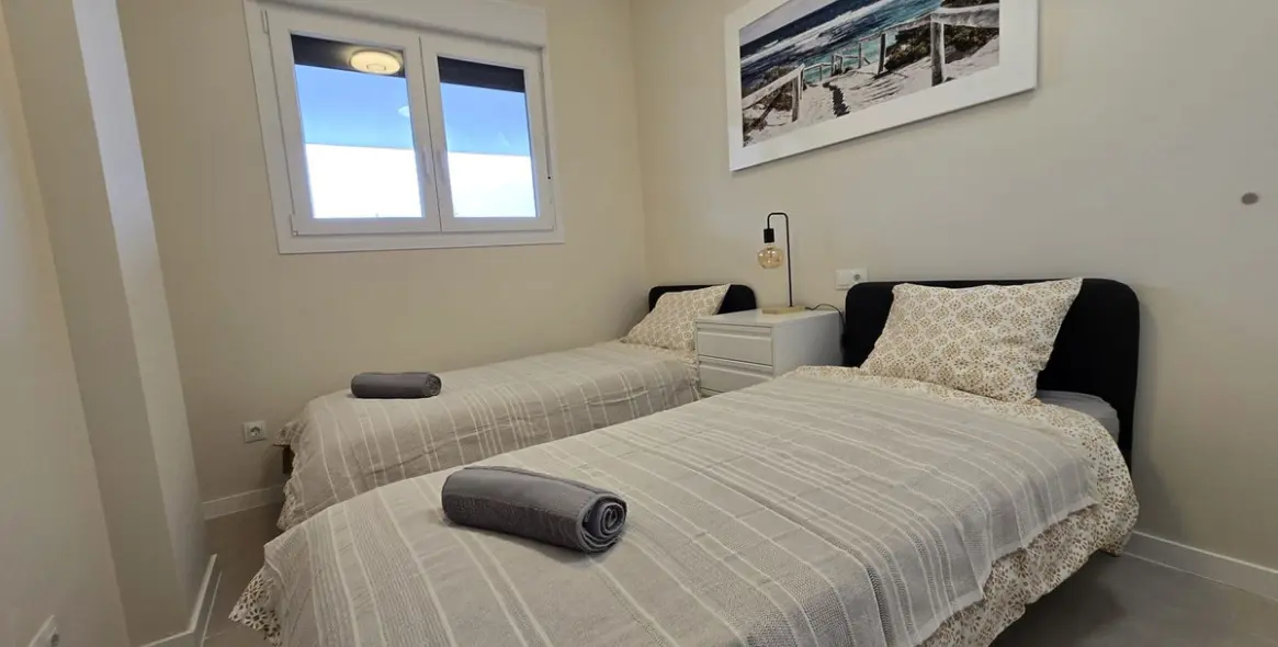 Sale of ground floor apartment in Estepona 13